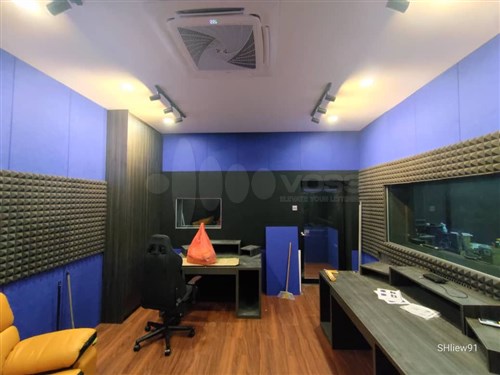 Polyester Sound Board